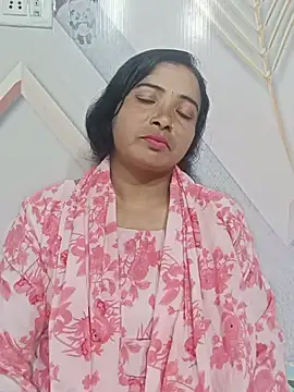 Snapshot of queen_1211 chatting on July 2026 01:48:01 PM queen 1211 online show from July 2026 01:48:01 PM