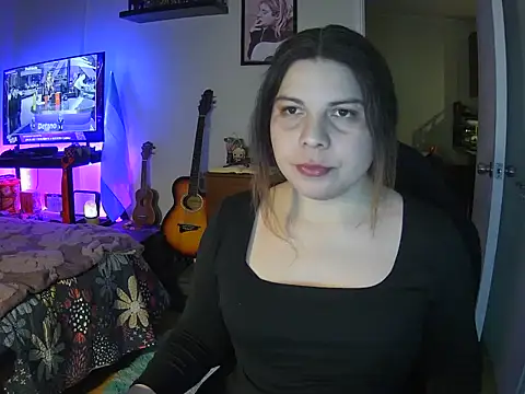 Snapshot of Allis_Wonderland chatting on July 2026 03:45:02 AM Allis Wonderland online show from July 2026 03:45:02 AM