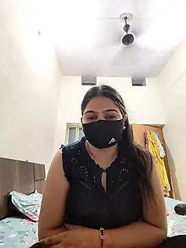 ravinaa5 online show from July 2026 07:02:02 PM