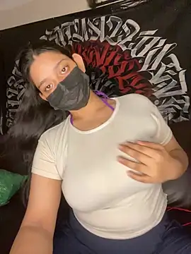Snapshot of DaisyDreamz chatting on July 2026 07:30:02 PM DaisyDreamz online show from July 2026 07:30:02 PM