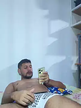 Snapshot of El-Verga-Negra chatting on July 2026 06:42:01 AM El-Verga-Negra online show from July 2026 06:42:01 AM