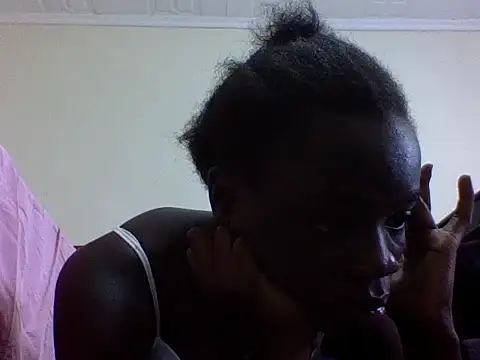 Snapshot of essyqueenk chatting on July 2026 09:36:02 AM essyqueenk online show from July 2026 09:36:02 AM