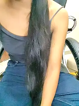 Snapshot of RIYA_SHARMA_3 chatting on July 2026 05:14:01 AM RIYA SHARMA 3 online show from July 2026 05:14:01 AM