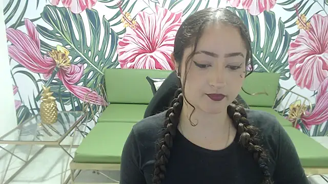 Snapshot of Rebeca_dreams chatting on July 2026 08:26:02 PM Rebeca dreams online show from July 2026 08:26:02 PM