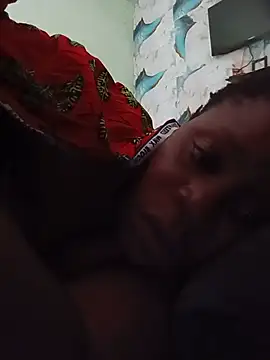 Snapshot of Maelbeauty chatting on July 2026 02:27:01 PM Maelbeauty online show from July 2026 02:27:01 PM