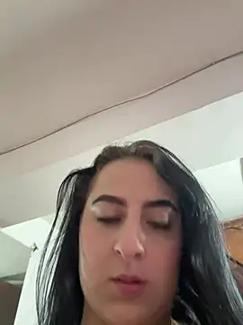 Snapshot of brenda_tilly chatting on July 2026 03:22:01 AM brenda tilly online show from July 2026 03:22:01 AM