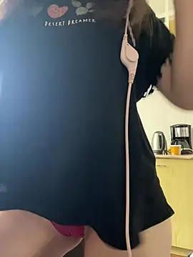 Snapshot of helly_dan chatting on July 2026 12:07:01 PM helly dan online show from July 2026 12:07:01 PM