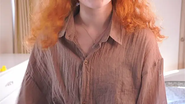 Snapshot of RosamariaSlain chatting on July 2026 04:15:02 AM RosamariaSlain online show from July 2026 04:15:02 AM
