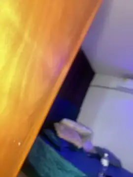 riri brunnete online show from October 2025 04:53:02 AM