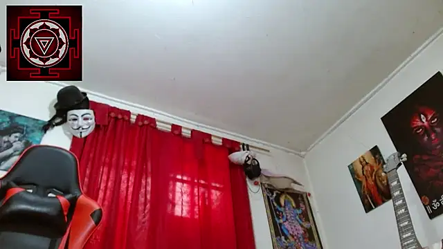 Amanda Valeska online show from December 2025 04:58:02 PM