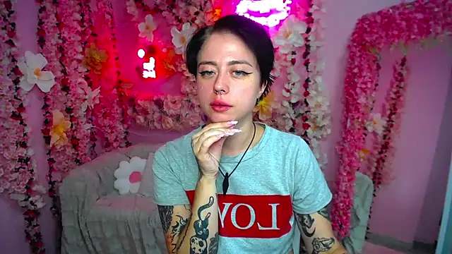 Adelin R online show from July 2026 09:18:02 AM