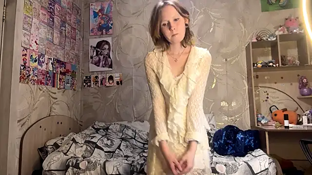 Snapshot of JosephineBulmer chatting on July 2026 04:27:02 PM JosephineBulmer online show from July 2026 04:27:02 PM