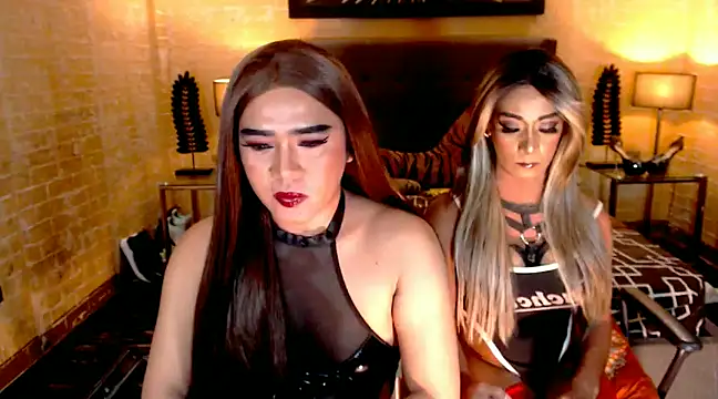 BigCumHuntersxx online show from December 2024 12:18:02 PM