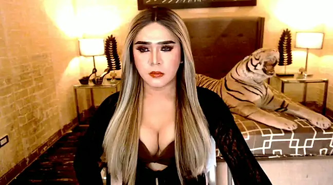 BigCumHuntersxx online show from January 2025 07:04:02 AM