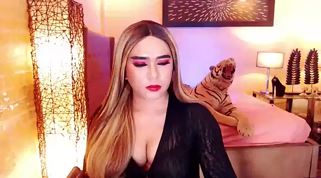 BigCumHuntersxx online show from March 2025 05:39:02 PM