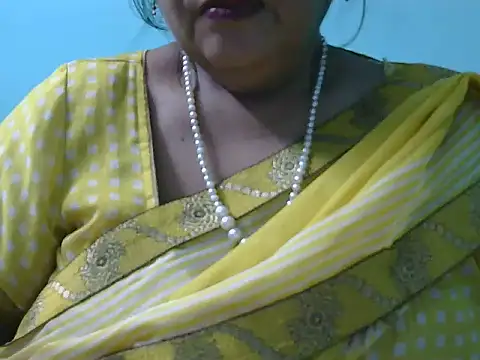Snapshot of Sweet_ritika143 chatting on August 2026 06:04:02 AM Sweet ritika143 online show from August 2026 06:04:02 AM