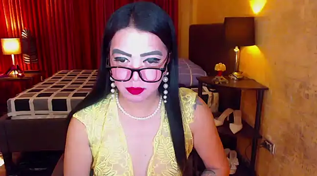Snapshot of BigCockJewel chatting on January 2025 01:49:01 PM BigCockJewel online show from January 2025 01:49:01 PM