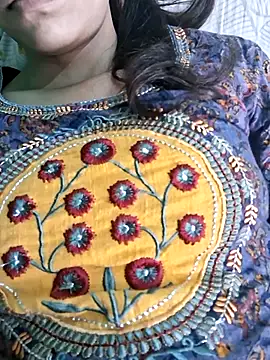 Nisha shukla online show from July 2026 06:44:02 AM