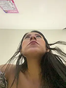 Snapshot of Lia-1212 chatting on July 2026 01:52:01 PM Lia-1212 online show from July 2026 01:52:01 PM