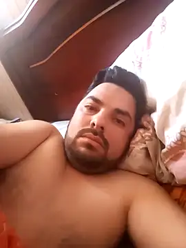 robredoj online show from October 2025 04:40:02 PM