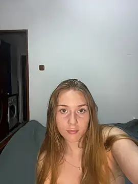 Snapshot of sweetsophiee20 chatting on August 2026 07:12:02 PM sweetsophiee20 online show from August 2026 07:12:02 PM