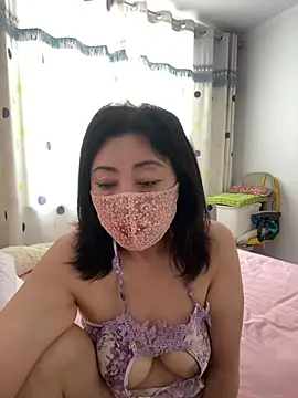 Snapshot of Lisa-008 chatting on July 2026 02:07:02 AM Lisa-008 online show from July 2026 02:07:02 AM