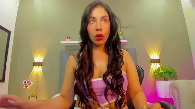 ambar velvet  online show from July 2026 07:34:01 PM