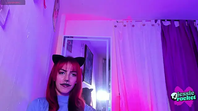 jessierocketx online show from October 2025 09:49:01 PM