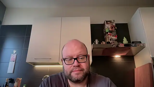 theitalianbear online show from February 2026 07:12:01 AM