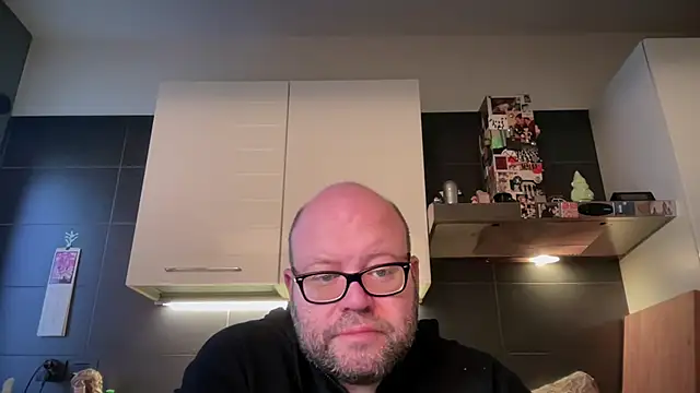 theitalianbear online show from April 2026 04:46:01 AM