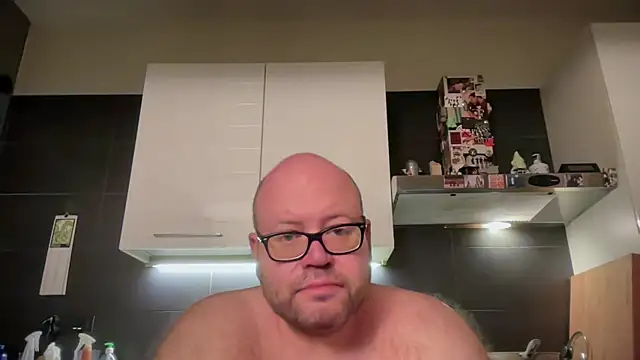 theitalianbear online show from May 2026 12:30:01 AM