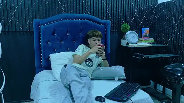 Snapshot of Prince_Jannell chatting on July 2026 08:08:02 PM Prince Jannell online show from July 2026 08:08:02 PM
