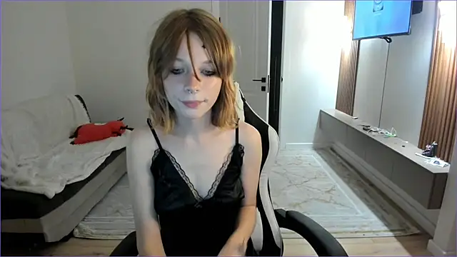 miss mollysally online show from August 2026 01:35:01 PM