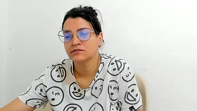 MARILYN GARCIA online show from September 2025 02:55:02 PM