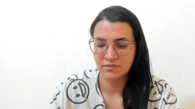 MARILYN GARCIA online show from November 2025 03:23:01 PM