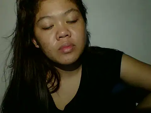 Snapshot of z0elyn chatting on August 2026 03:25:01 PM z0elyn online show from August 2026 03:25:01 PM