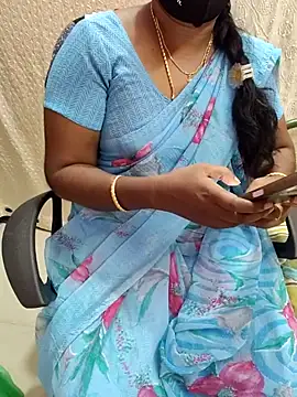 Snapshot of Tamil_Roja88 chatting on August 2026 02:19:01 PM Tamil Roja88 online show from August 2026 02:19:01 PM