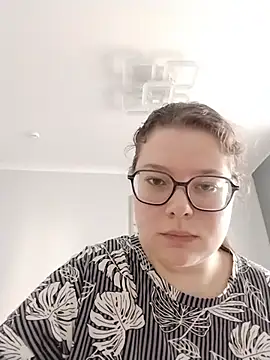 JulieTailor online show from August 2026 10:53:02 AM