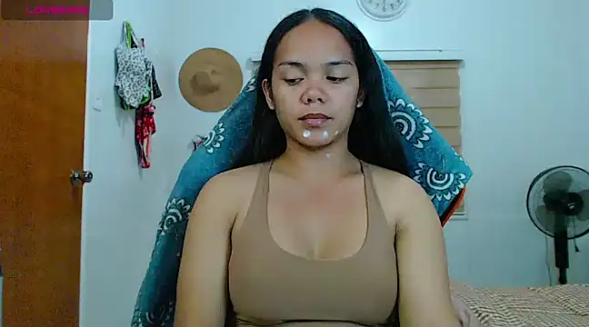 Snapshot of ava_sheeks chatting on March 2025 03:35:02 PM ava sheeks online show from March 2025 03:35:02 PM