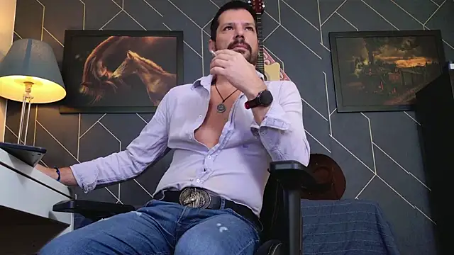 ChrisKox online show from November 2025 06:12:01 AM