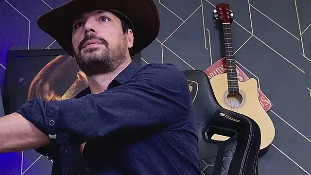 ChrisKox online show from November 2025 02:42:02 PM