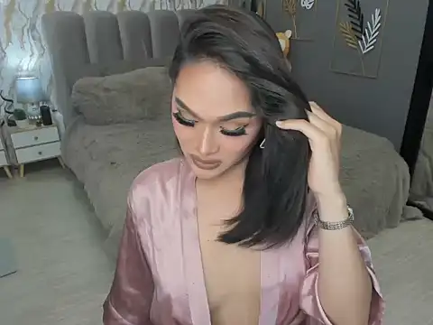 LegendaryNicole online show from September 2025 08:24:01 PM