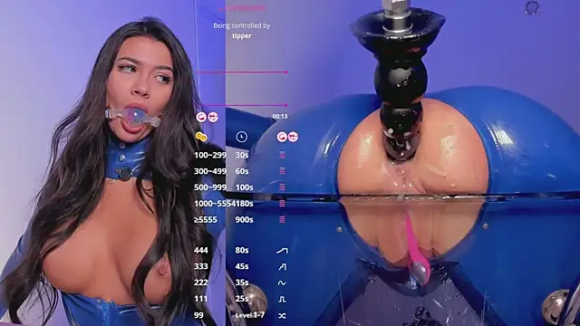 Dakota Blare online show from April 2026 07:07:02 PM