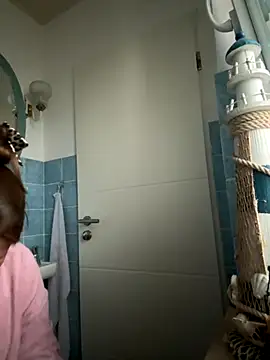 BootyLola online show from October 2025 03:00:01 PM