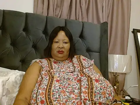 Snapshot of nancy111 chatting on February 2025 03:23:01 AM nancy111 online show from February 2025 03:23:01 AM