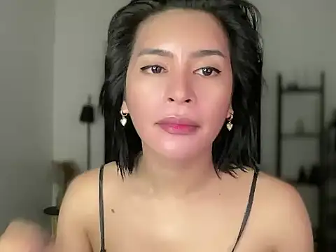 your bianca69 online show from November 2025 12:42:01 AM