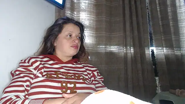 kattydirtylol online show from November 2025 07:38:01 PM