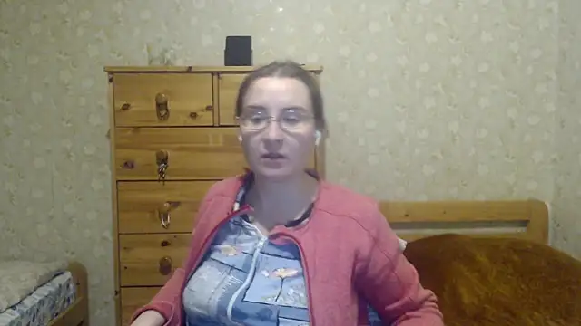 Smart Rose online show from January 2025 11:35:02 PM