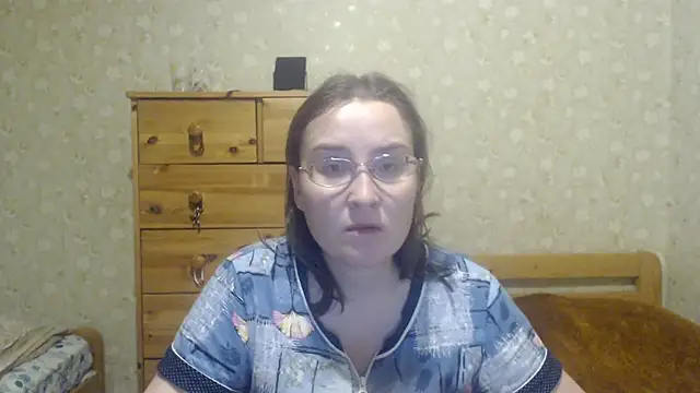 Smart Rose online show from February 2025 08:47:02 PM