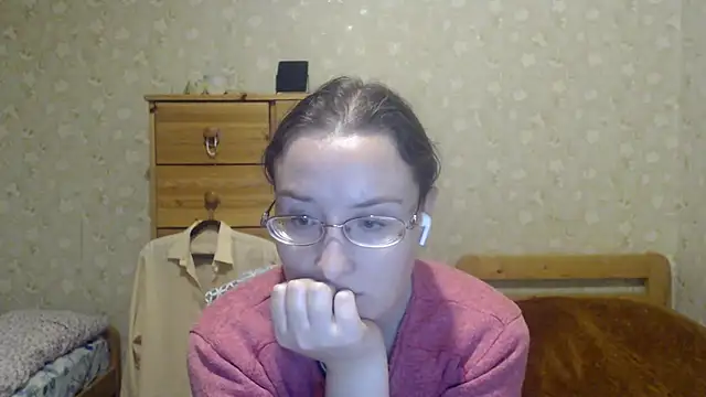 Smart Rose online show from March 2025 09:53:01 PM